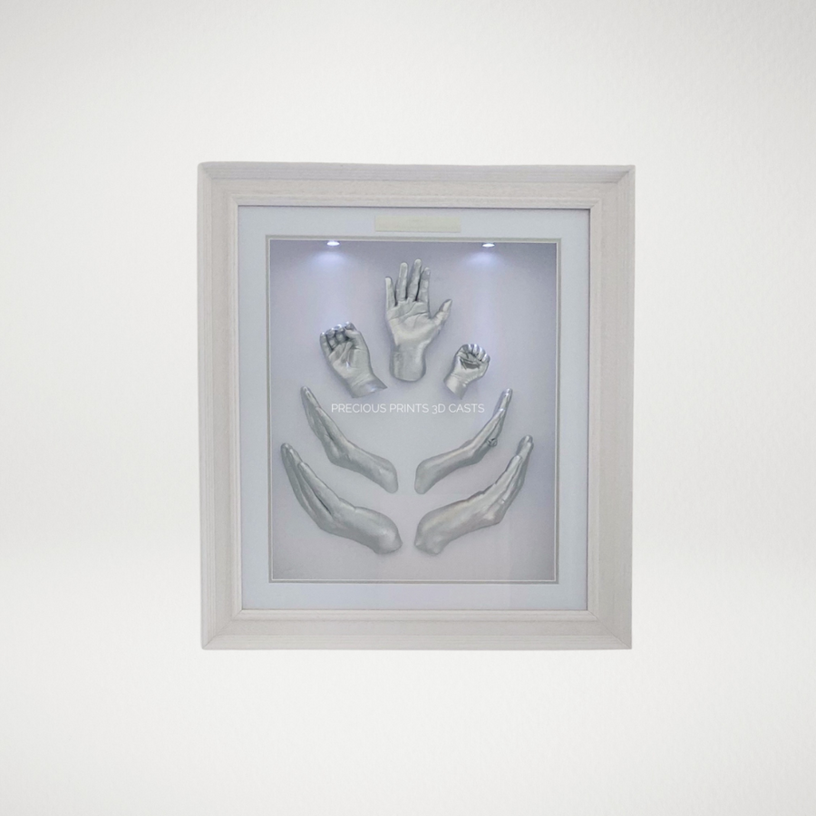 White frame - Family tree ft. silver-finished casts