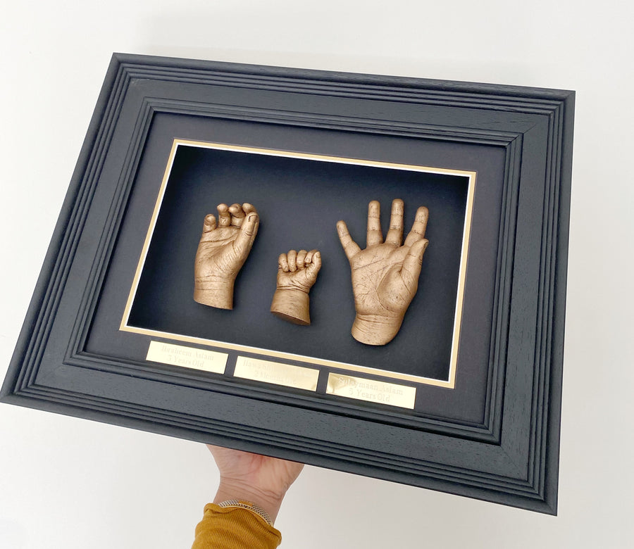 Black Frame - ft. three sibling casts in gold